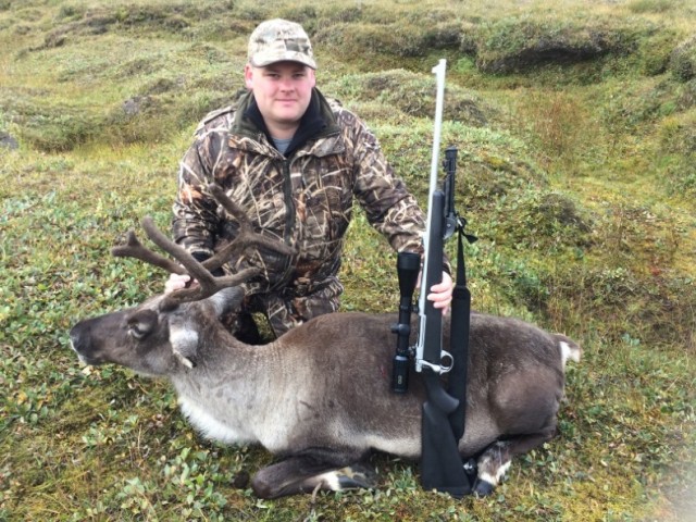 Hákon J. Gylfason við veiði dagsins