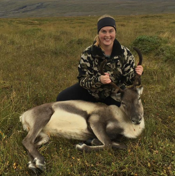 Guðbjörg með sína kú.