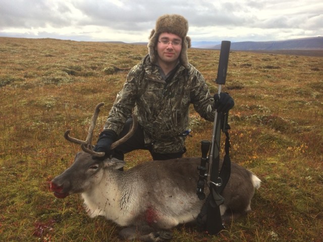 Jón Hilmar með sín kú.