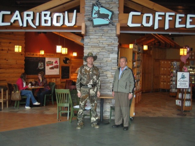 Skruppum í Mall of America þegar ég var buinn að dressa mig upp í camodeildinni í Cabelas