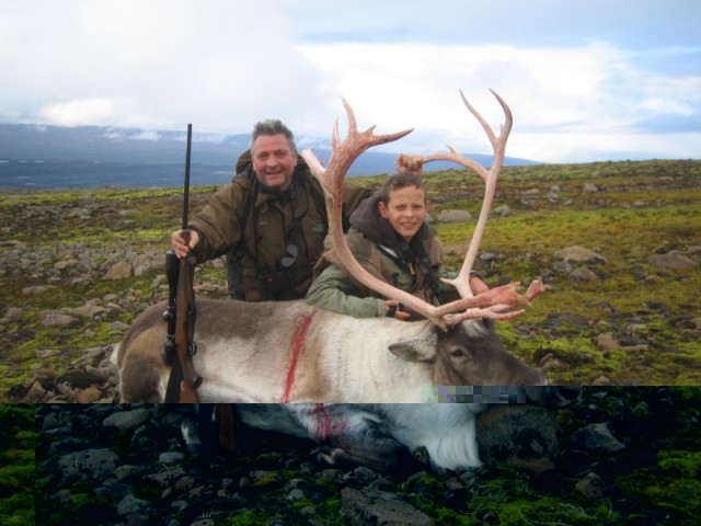 Sandor Mako og sonur hans Tomas við boltatarf.