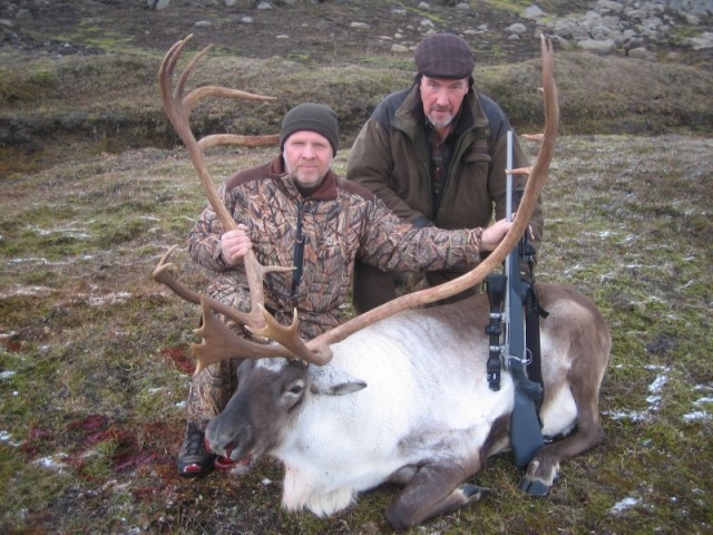 Hjörtur Sveinn Grétarsson ásamt veiðifélaga sínum Katli Guðfinnssyni.