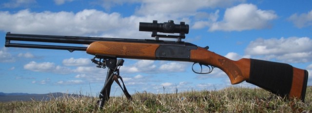 Valmet combi 12/222 með red dot 1x kíki.